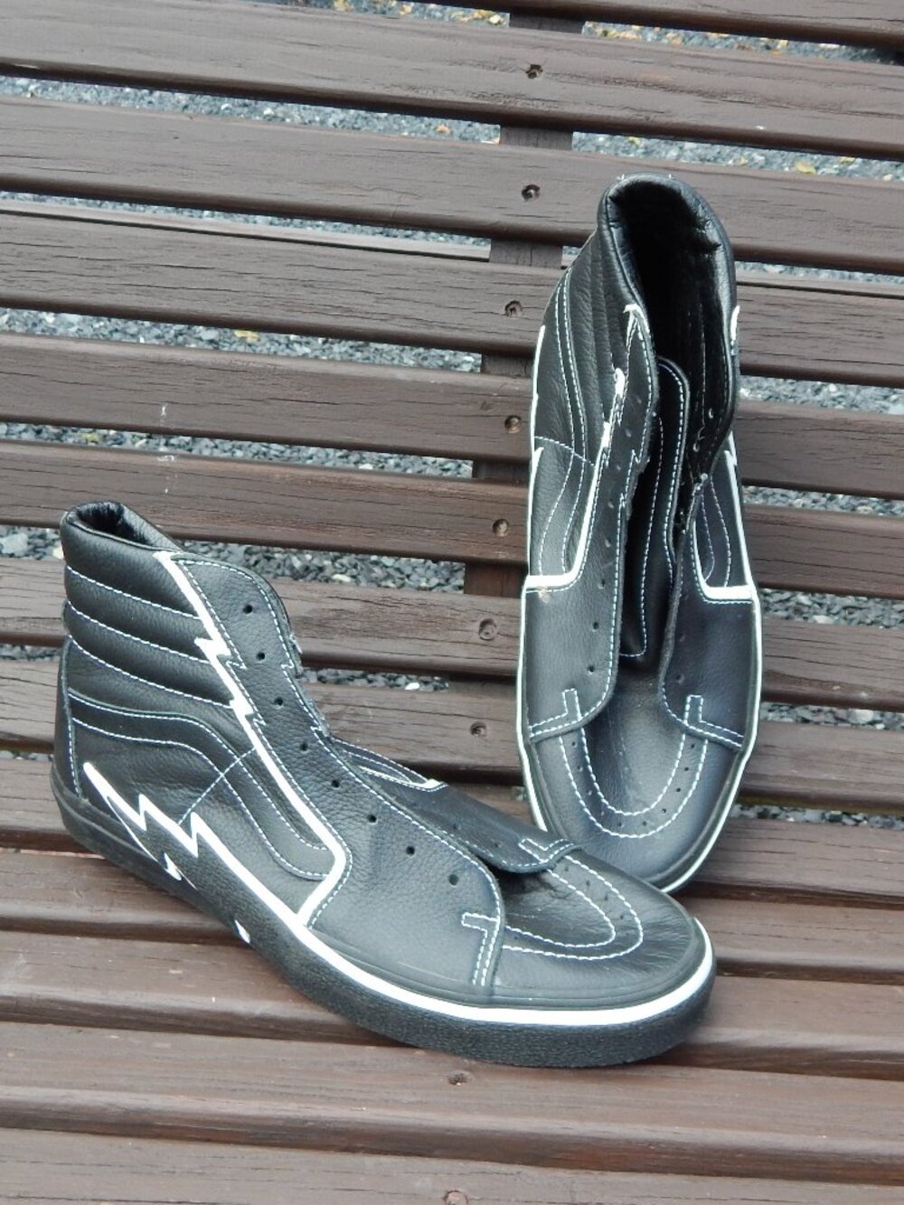Vans Mens Size 10SK8-HI BOLT Black Sneakers Shoes